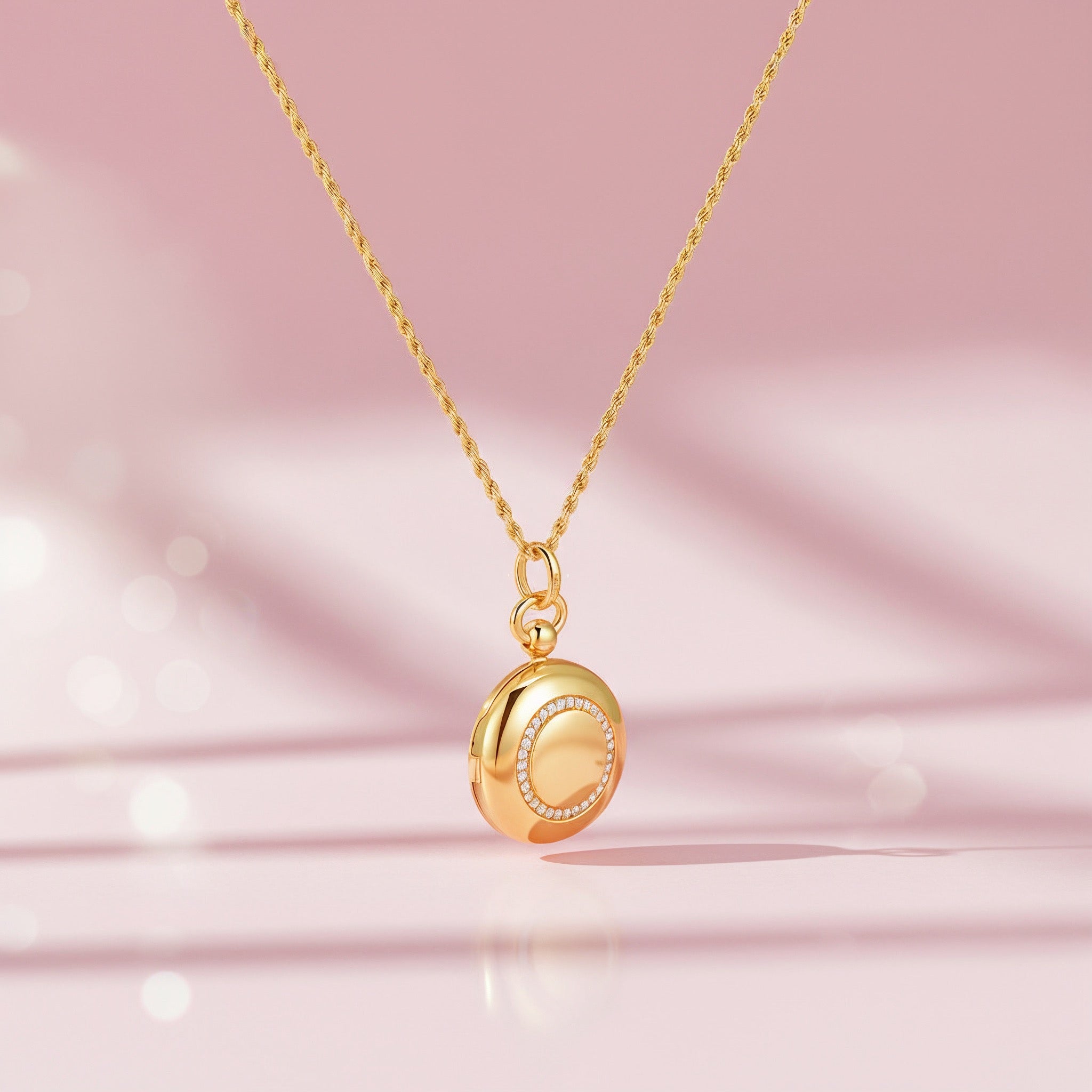 18K Gold Vermeil Luna Halo Whisper Locket SN006G